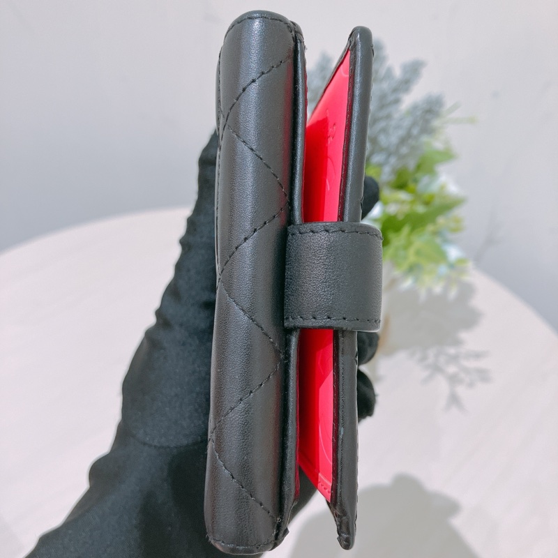 TK1883 Chanel 香奈兒大CC Logo小牛皮短皮夾 Cambon Calfskin Black Wallet-23