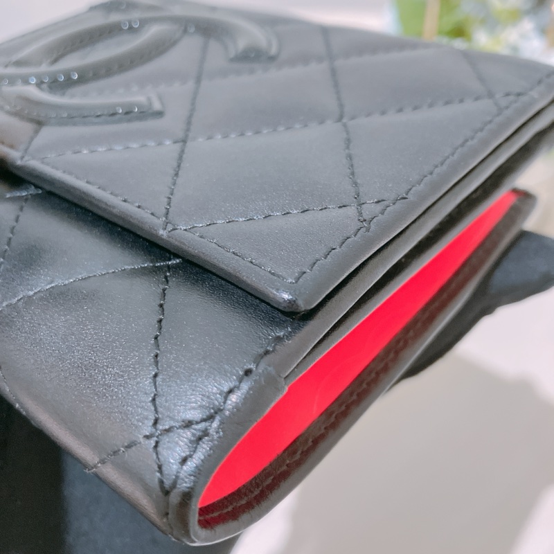 TK1883 Chanel 香奈兒大CC Logo小牛皮短皮夾 Cambon Calfskin Black Wallet-37