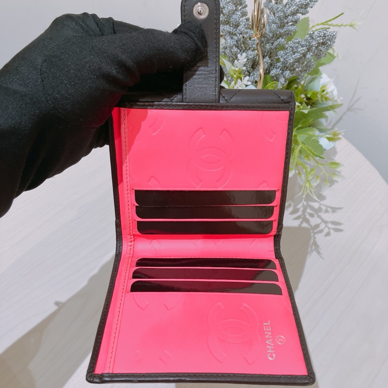 TK1883 Chanel 香奈兒大CC Logo小牛皮短皮夾 Cambon Calfskin Black Wallet-39