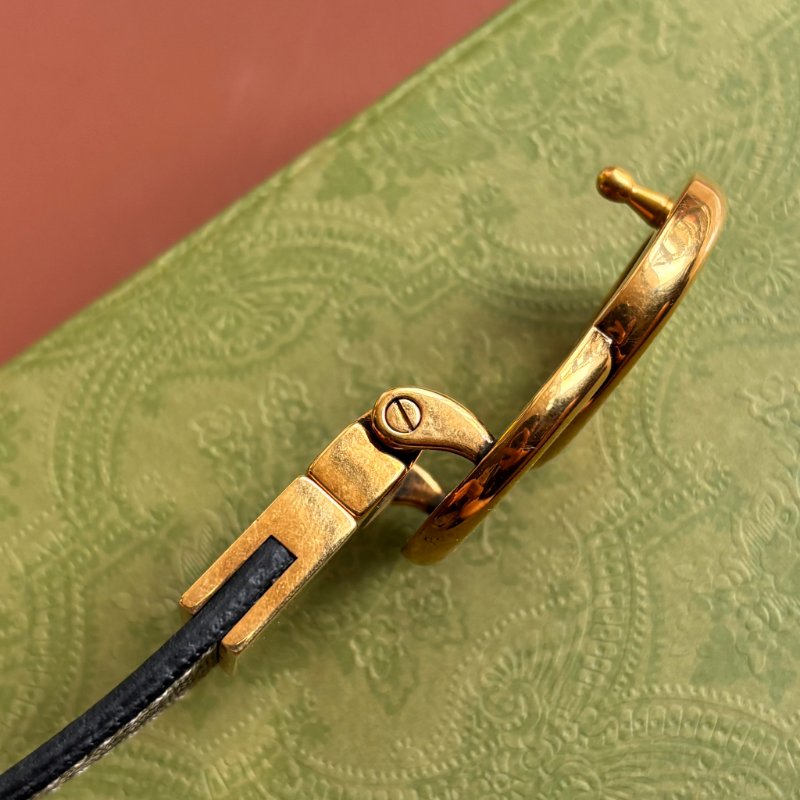 ::GUCCI:: GG Marmont 復古金色雙G金屬 LOGO塗層帆布皮革雙面扣式皮帶 (烏木x咖啡)-13