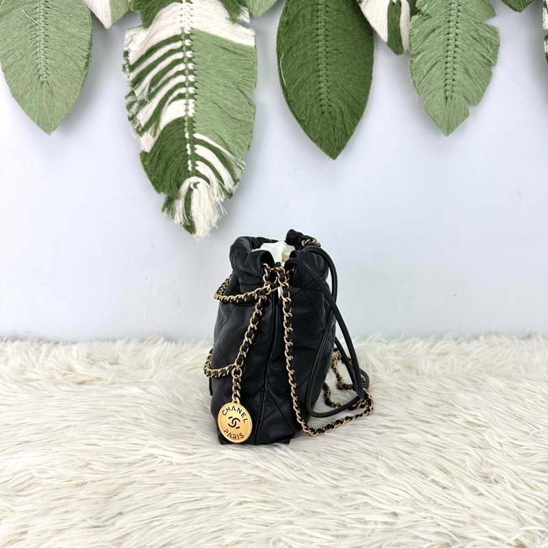 CHANEL So Black Mini 22 Bag 斜肩包 晶片款 2023年-2