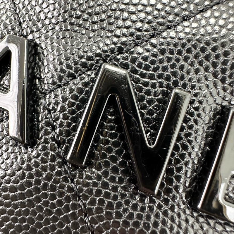 CHANEL So Black Mini 22 Bag 斜肩包 晶片款 2023年-8