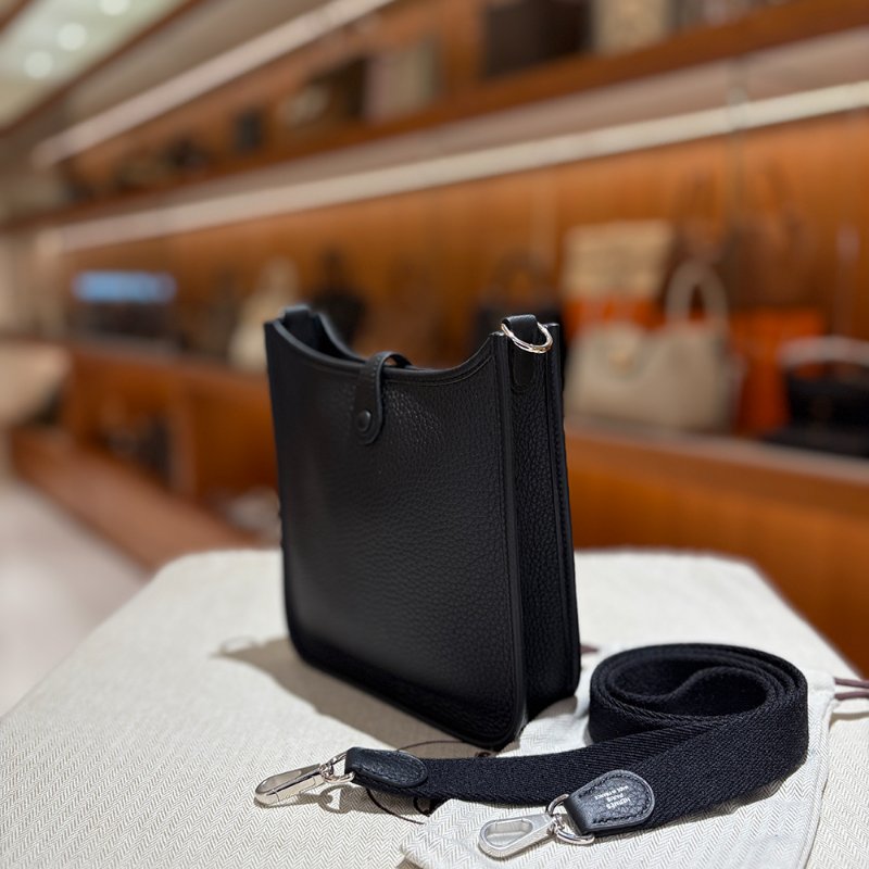 【現貨｜快速出貨】Hermès 愛馬仕 Evelyne 16 TPM Amazone 黑色｜W刻2024年｜銀釦｜全新附盒-2