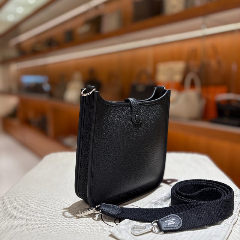 【現貨｜快速出貨】Hermès 愛馬仕 Evelyne 16 TPM Amazone 黑色｜W刻2024年｜銀釦｜全新附盒-4