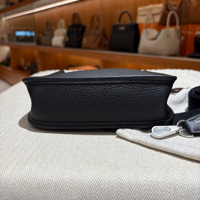 【現貨｜快速出貨】Hermès 愛馬仕 Evelyne 16 TPM Amazone 黑色｜W刻2024年｜銀釦｜全新附盒-6