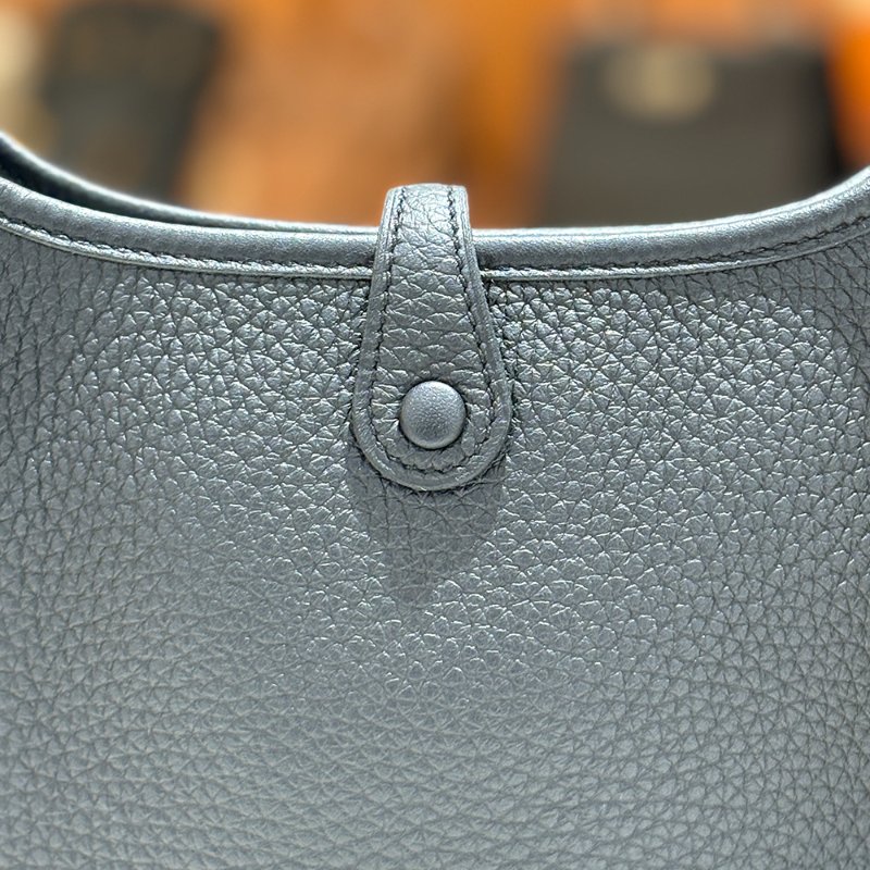 【現貨｜快速出貨】Hermès 愛馬仕 Evelyne 16 TPM Amazone 黑色｜W刻2024年｜銀釦｜全新附盒-14