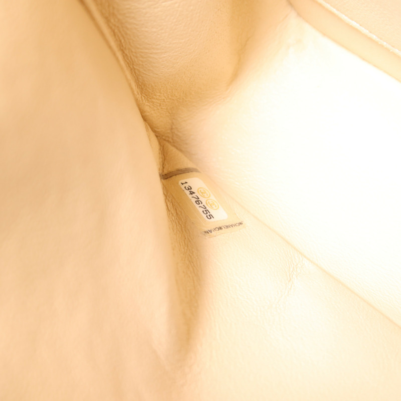 CHANEL 牛皮皮革Classic 25金扣鏈帶肩背袋-8