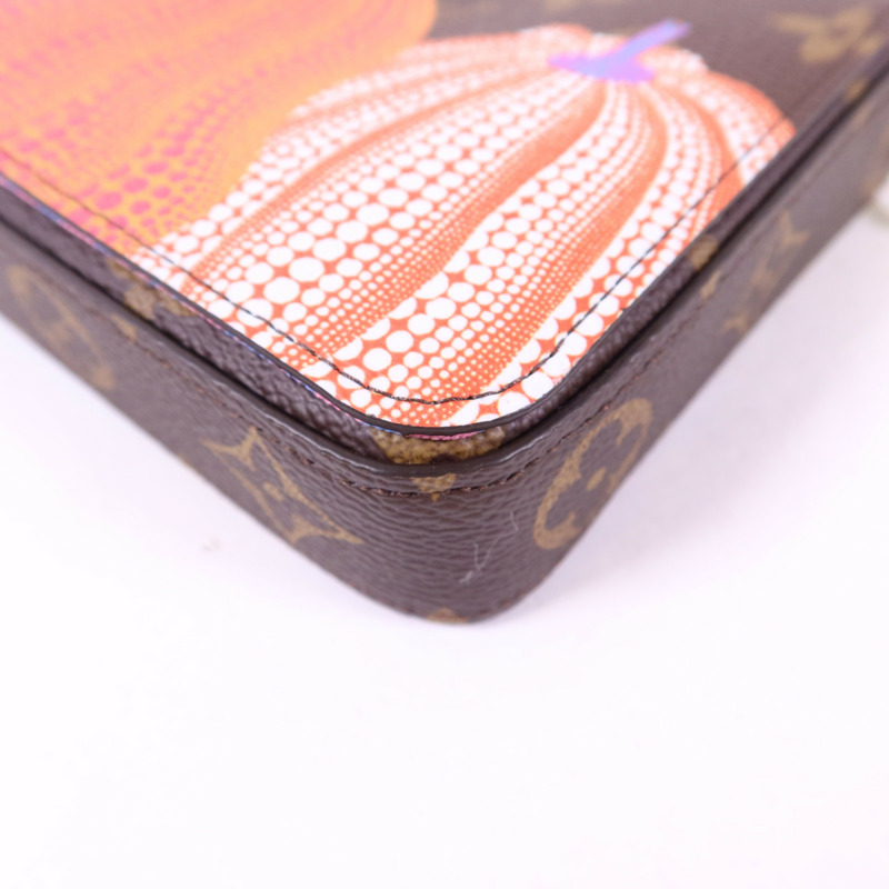 LOUIS VUITTON Monogram LV x YK Felicie Pochette金扣鏈帶肩背袋-14