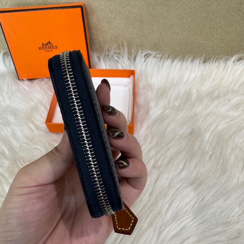 Hermes Silk In 普魯士藍Epson銀釦絲巾拉鍊零錢包 離櫃品-5