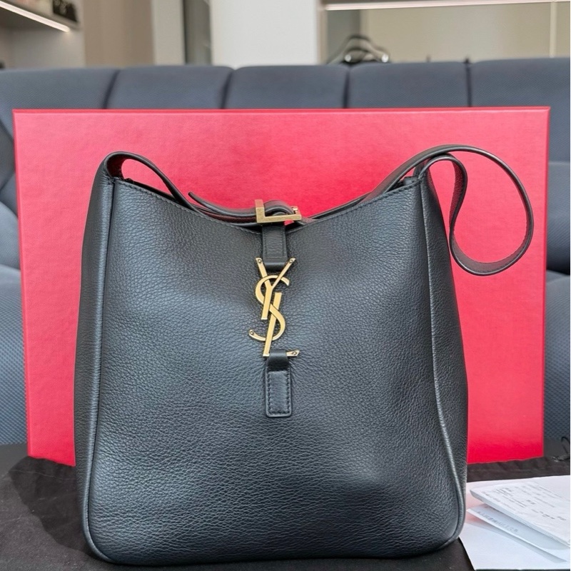 YSL聖羅蘭 hobo水桶包腋下包 黑金小號22-0