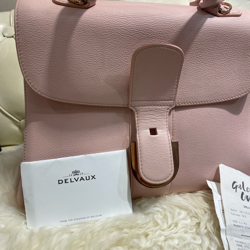Delvaux Brillant MM-15