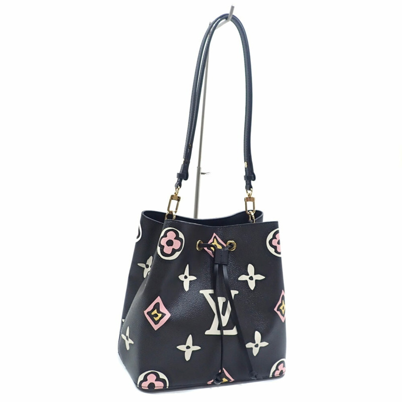 路易威登 Wild at Heart NeoNoe 女士單肩包，M45821，黑色，2021 年限量版，A221335-0