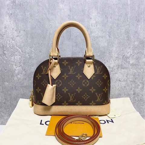 LV ALMA BB 貝殼包