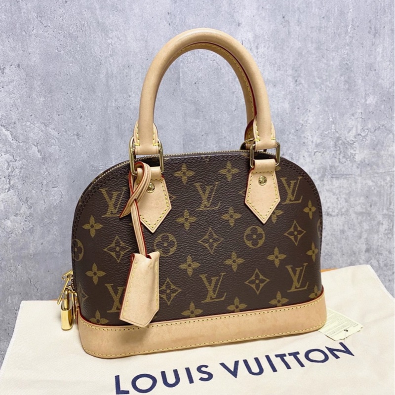 LV ALMA BB 貝殼包-1