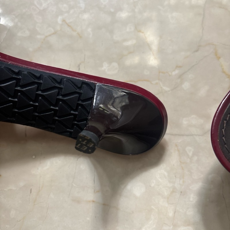 LV 37號深紅色涼鞋-15