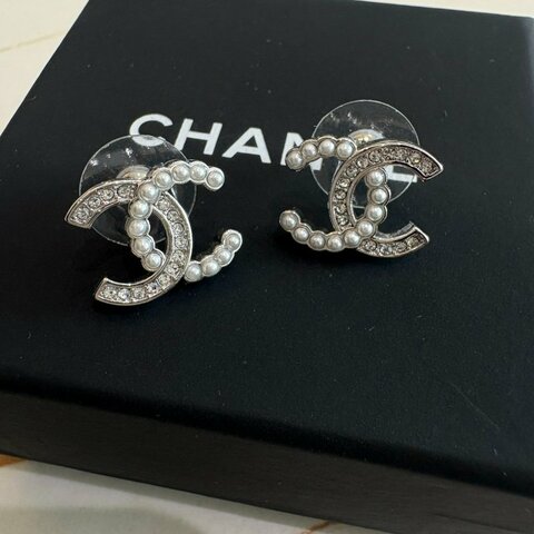 *SHIHNA名牌精品*CHANEL 雙C 珍珠水鑽耳環