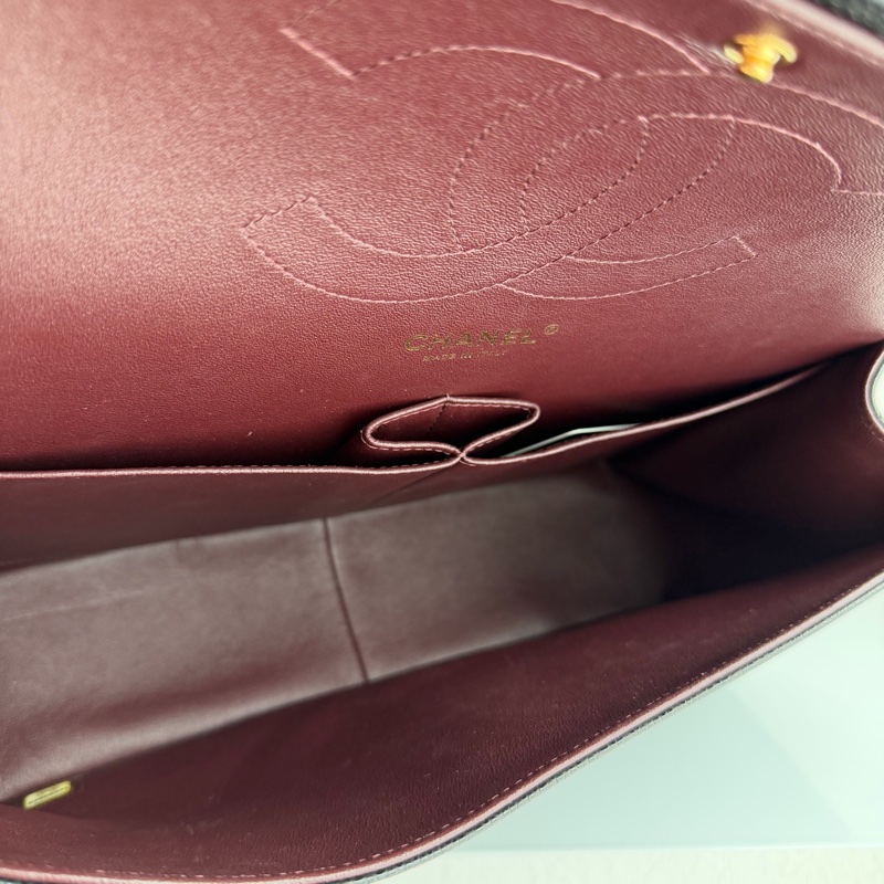 Chanel黑荔枝金雙C Jumbo 30公分-4