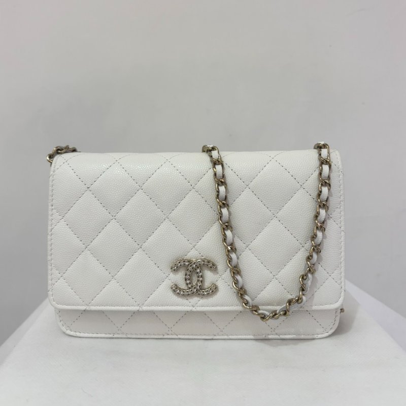 CHANEL白荔枝金水鑽Logo金鍊 WOC-0