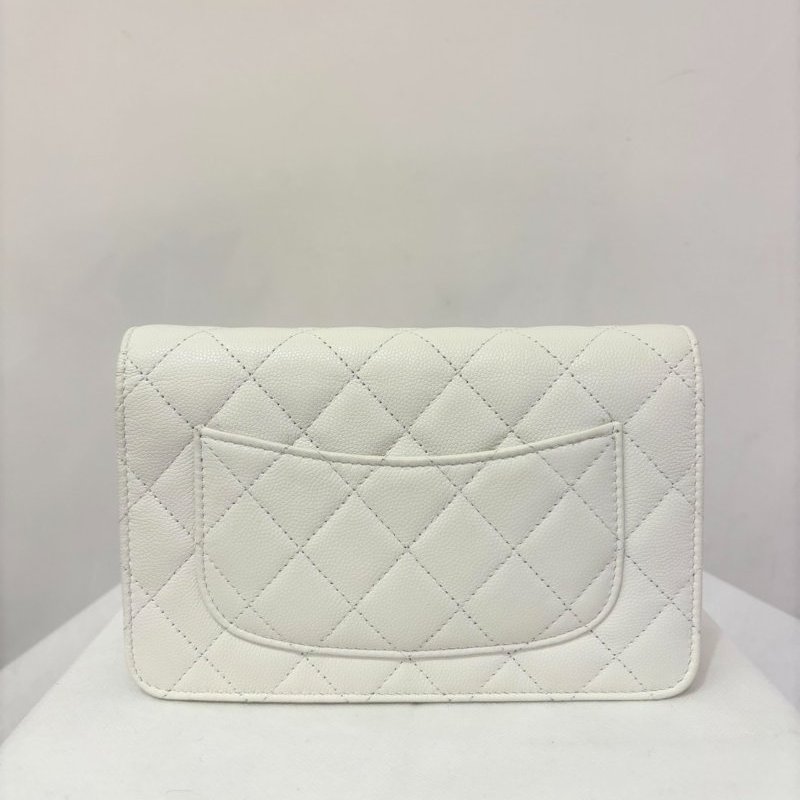 CHANEL白荔枝金水鑽Logo金鍊 WOC-3