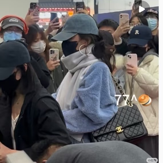 CHANEL 限量油蠟雙口袋書包CF ⭐️全新-13