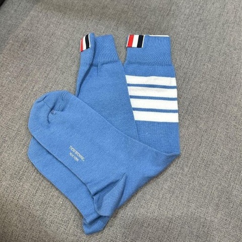 💎Han's house精品服飾💎Thom Browne TB 4槓 中筒襪子 英國製 現貨 原價6000