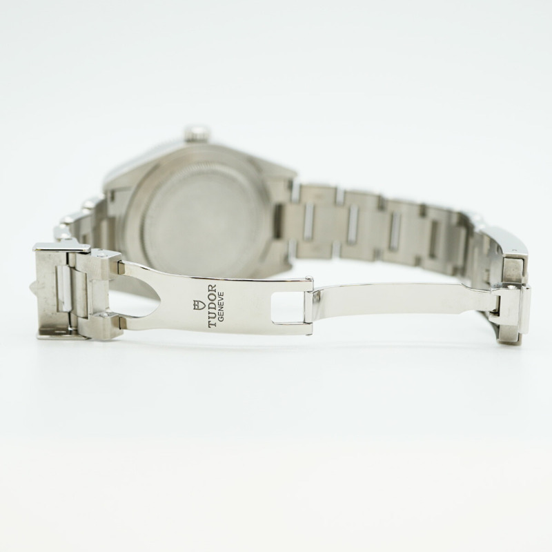 帝舵碧灣系列 7939A1A0RU 紅色錶盤男士腕錶-4