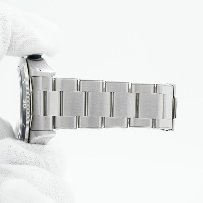 帝舵碧灣系列 79230B 錶盤男士腕錶-6