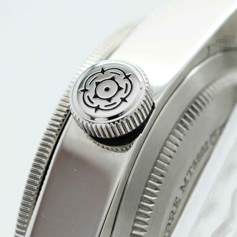 帝舵碧灣系列 79230B 錶盤男士腕錶-11