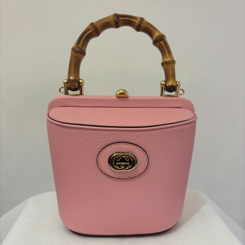 GUCCI粉牛皮硬殼竹桶鍊包-0