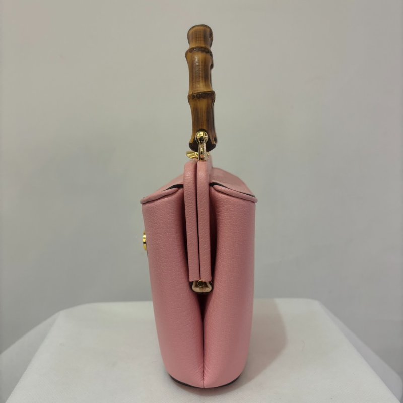 GUCCI粉牛皮硬殼竹桶鍊包-3