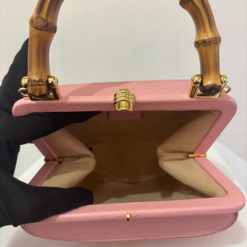 GUCCI粉牛皮硬殼竹桶鍊包-9