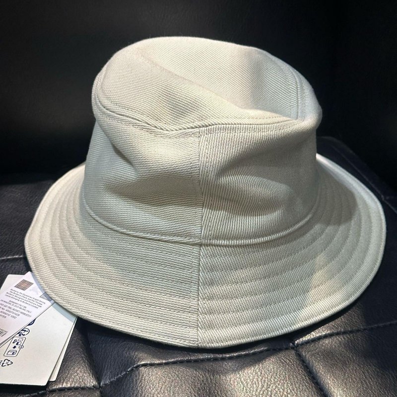 💎Han's house精品服飾💎Burberry 刺繡 戰馬 騎士 漁夫帽 帽子 男女可帶現貨 原價16500-5