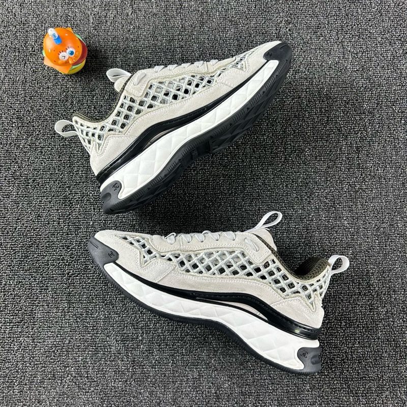 99新Chanel香奈兒雙C鏤空運動鞋 37.5 鏤空麂皮刺-2