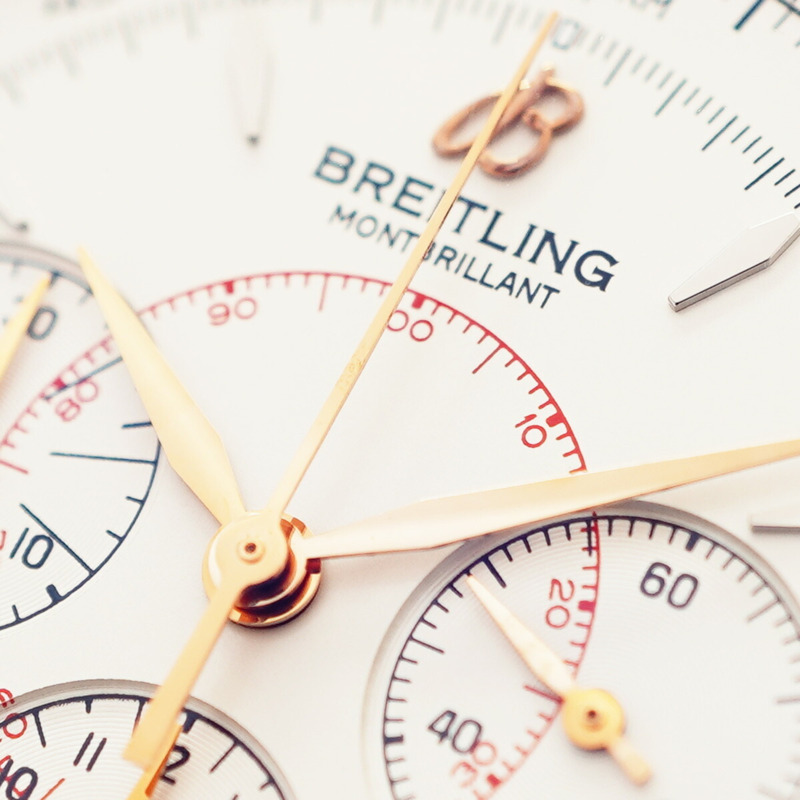 百年靈Navitimer Montbrillant A41370銀色錶盤男士腕錶-7