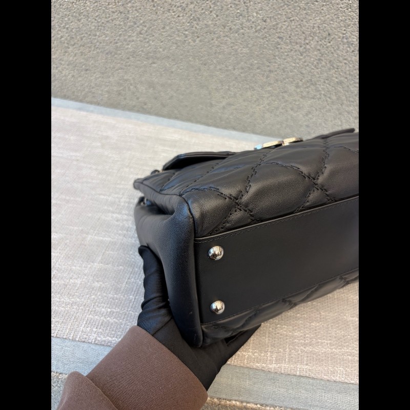 Chanel 黑銀琺瑯釦外縫線黑色機場包 肩背包-8