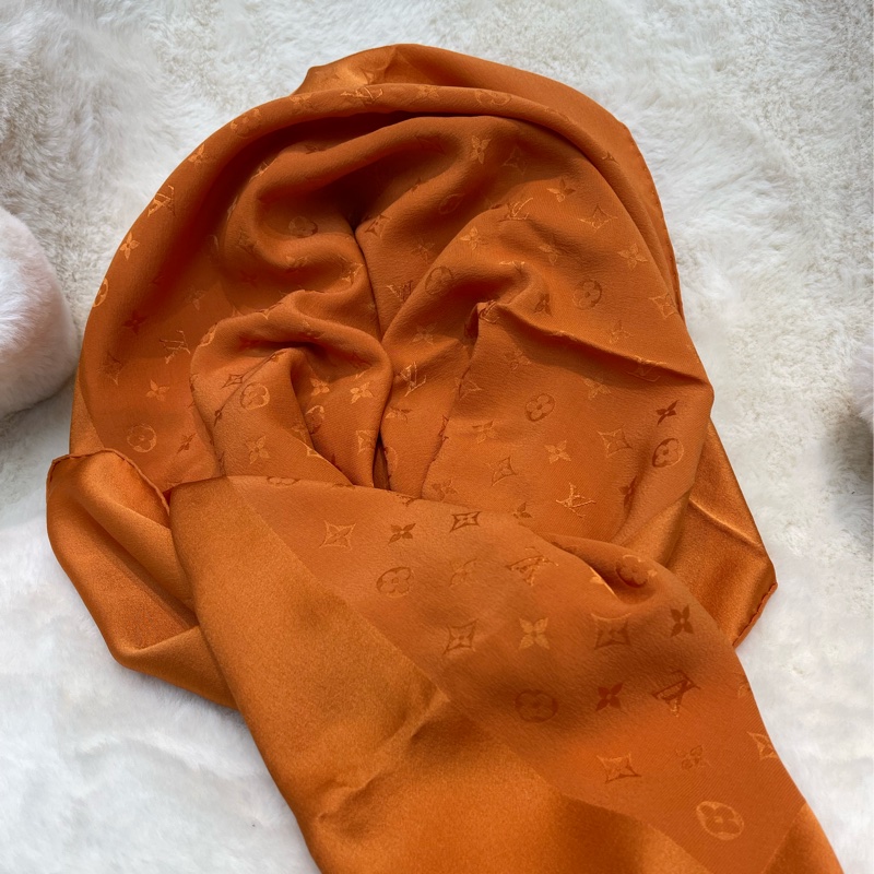 Lv 路易威登 100% 絲 橙色老花大絲巾I813-4