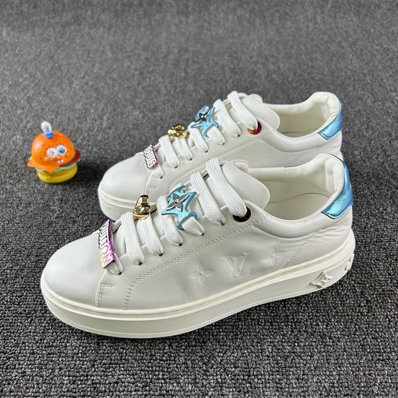 Louis Vuitton路易威登情人節限定小白鞋 尺碼：35.5-1