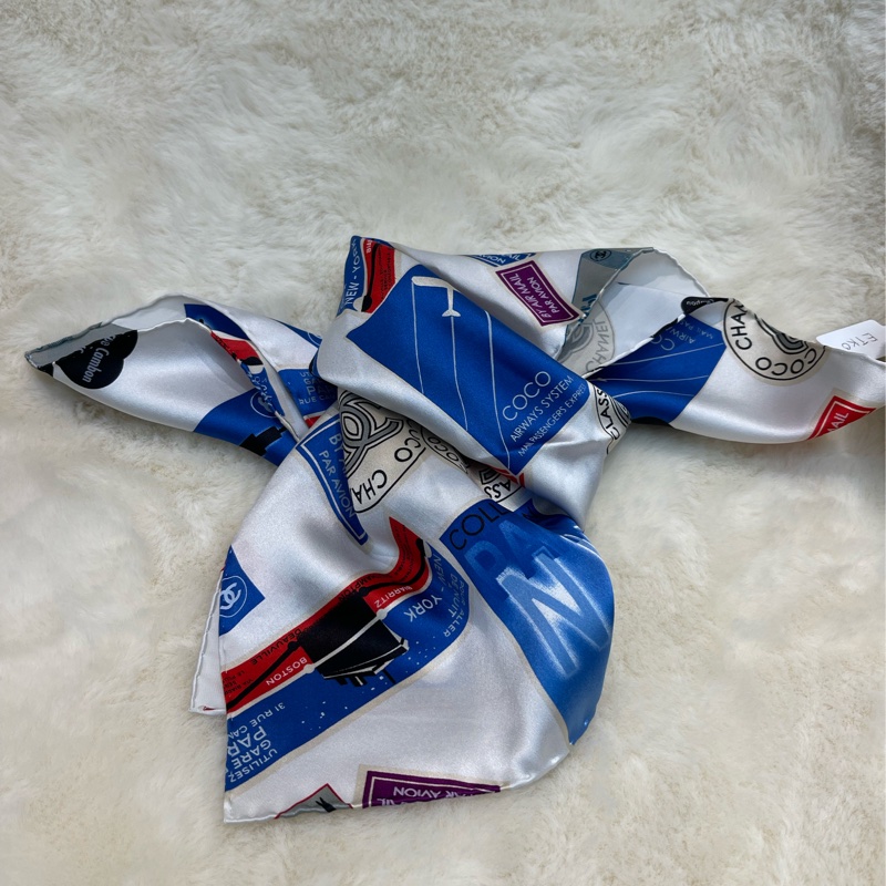 Chanel 香奈兒 徽章系列 全絲絲巾 紅色白色藍色I812-2