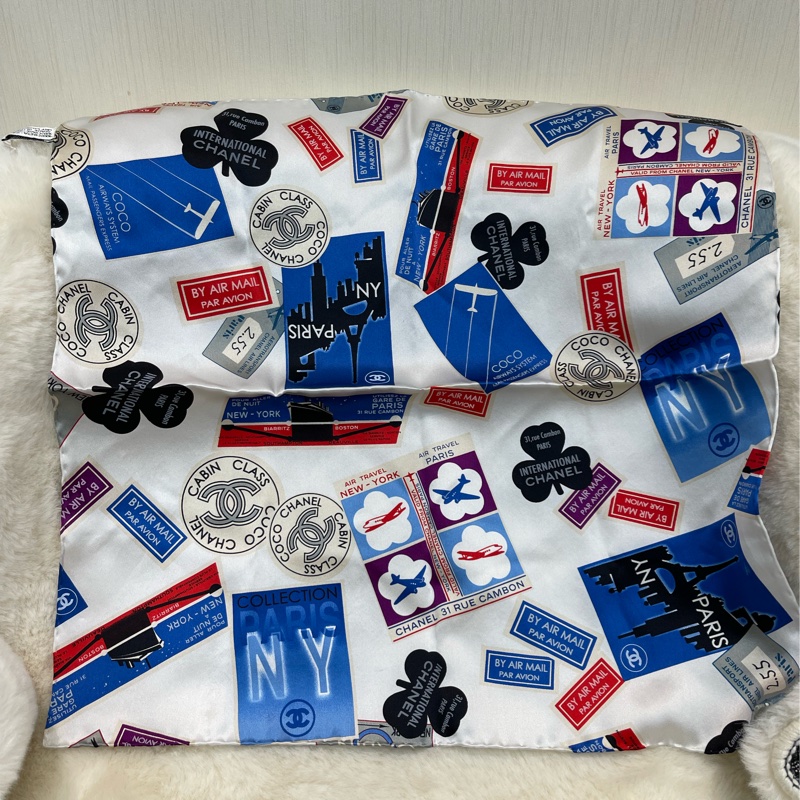 Chanel 香奈兒 徽章系列 全絲絲巾 紅色白色藍色I812-8