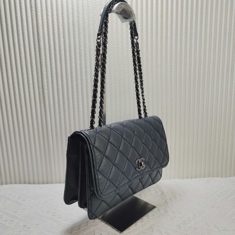 CHANEL荔枝纹牛皮蓝色口蓋包 肩背包-3