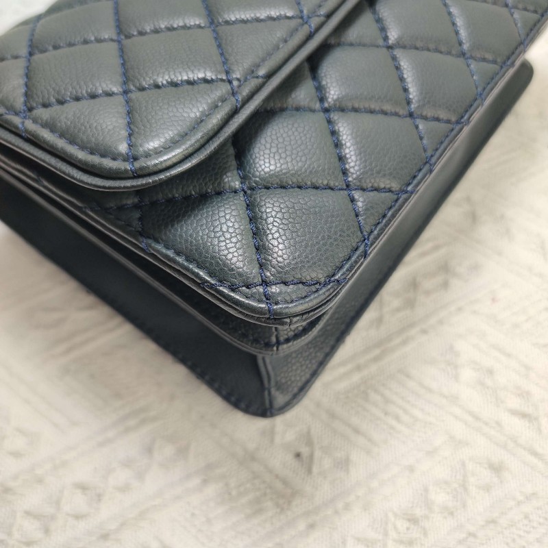 CHANEL荔枝纹牛皮蓝色口蓋包 肩背包-9