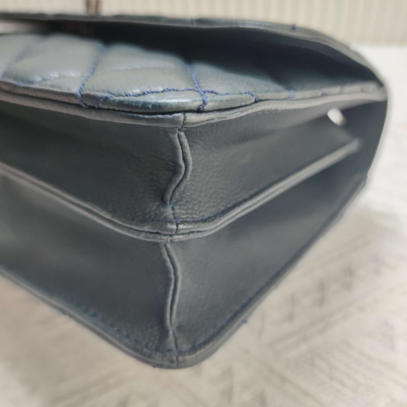 CHANEL荔枝纹牛皮蓝色口蓋包 肩背包-12