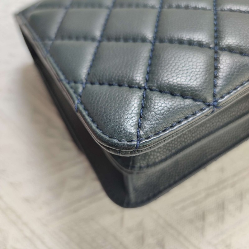 CHANEL荔枝纹牛皮蓝色口蓋包 肩背包-16