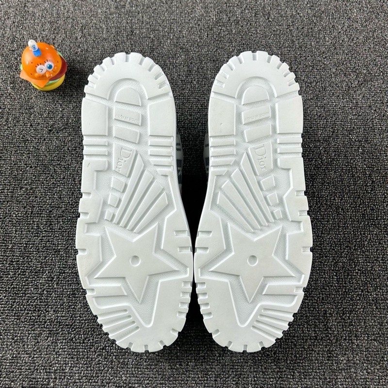 99新Dior迪奧情人節限定厚底鞋 尺碼：37-5