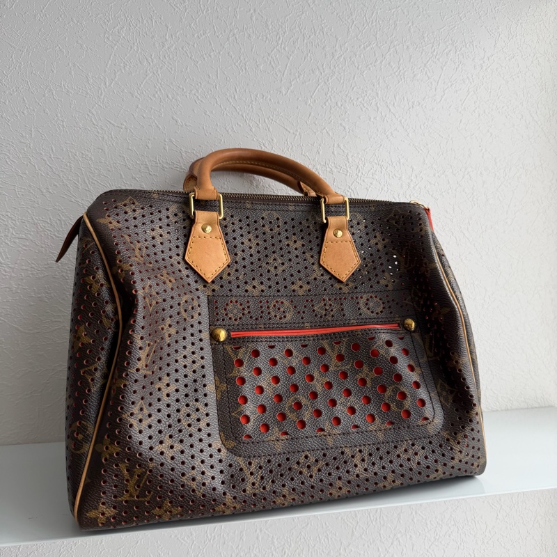 LV老花雷射洞洞speedy30特殊款鏤空-5