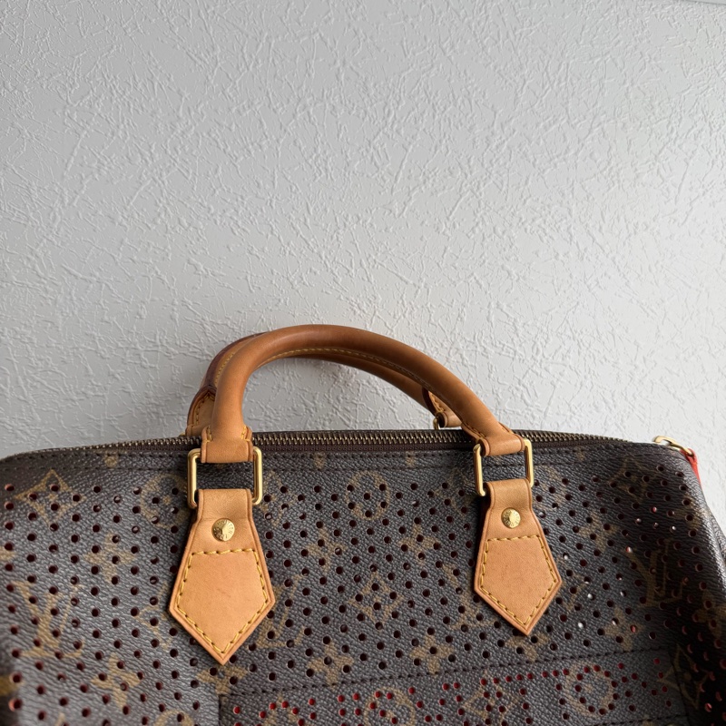 LV老花雷射洞洞speedy30特殊款鏤空-13