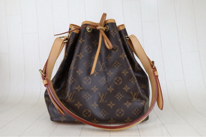 LV 老花水桶包-2