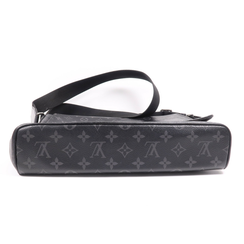 LOUIS VUITTON Monogram Eclipse District PM銀扣肩背袋-3