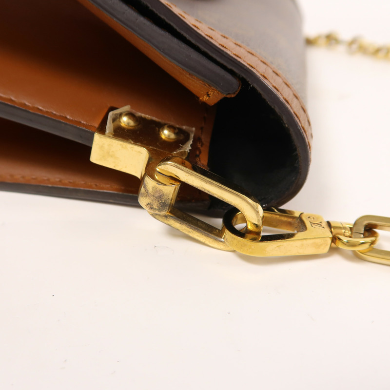 LOUIS VUITTON Monogram Reverse Dauphine MM金扣肩背袋-14