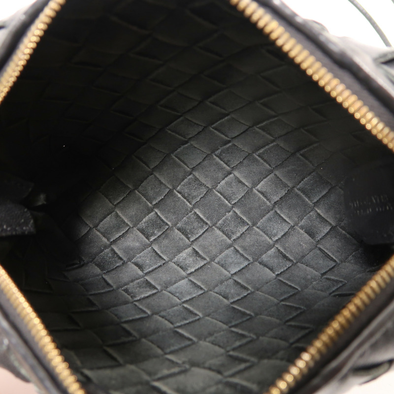 BOTTEGA VENETA 牛皮皮革Mini Loop Camera Bag金扣肩背袋-4